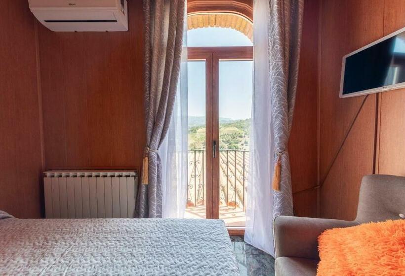 هتل Cassola Del Priorat