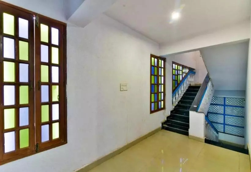 هتل Baga Fantacia Beach Inn