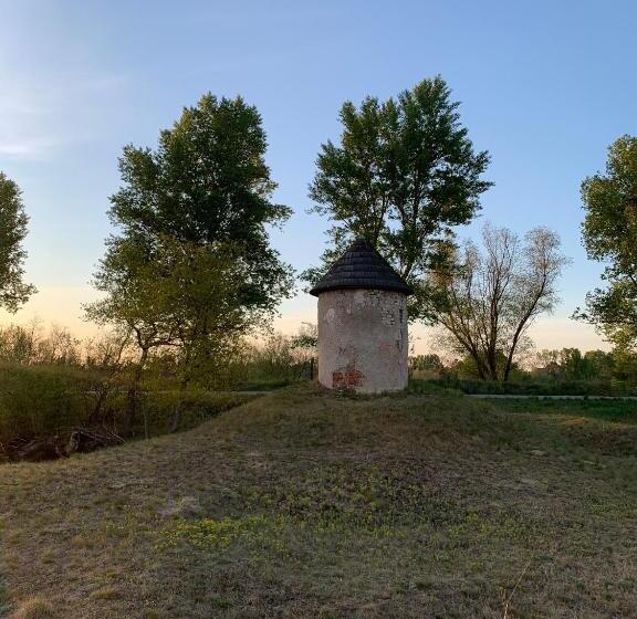 Bernstein Motel Marchegg