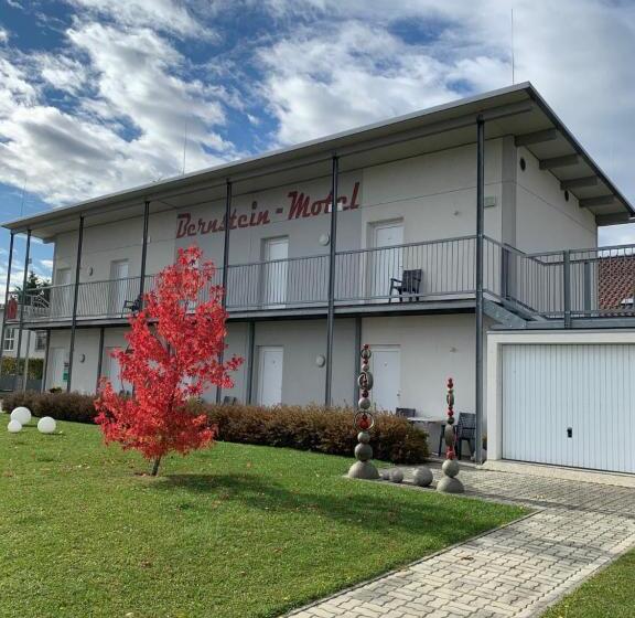 Bernstein Motel Marchegg