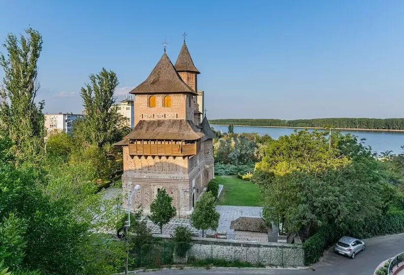 Faleza Hotel By Vega