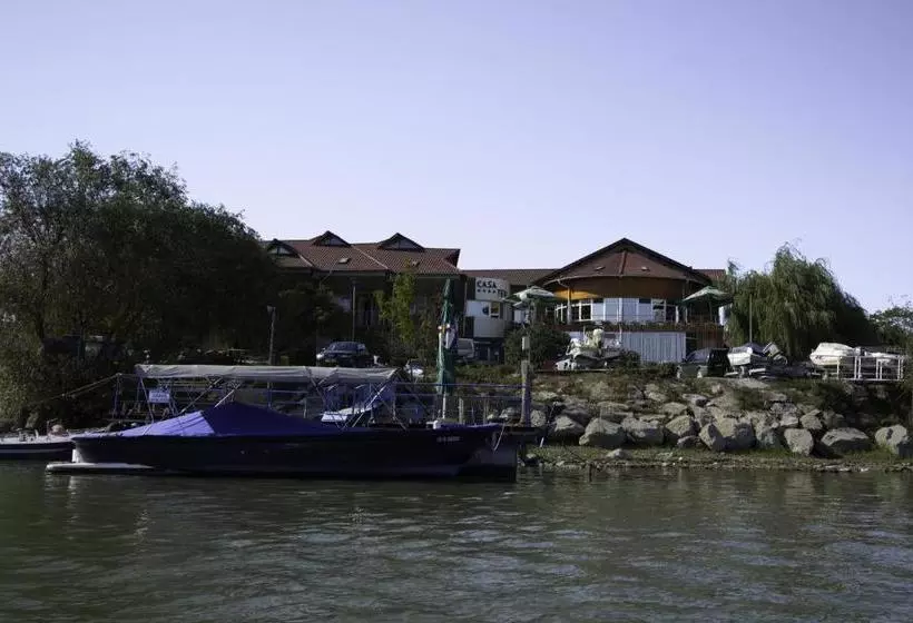 مسافرخانه Casa Teo