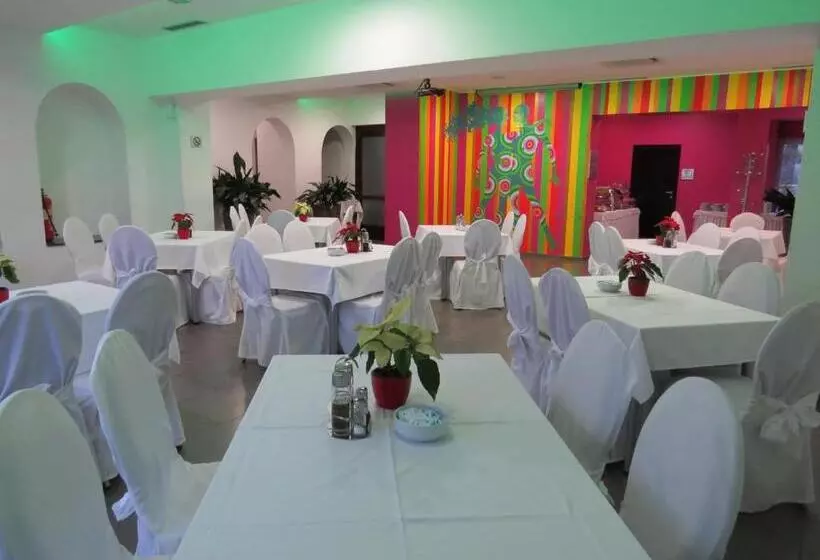 ホテル Ballet School