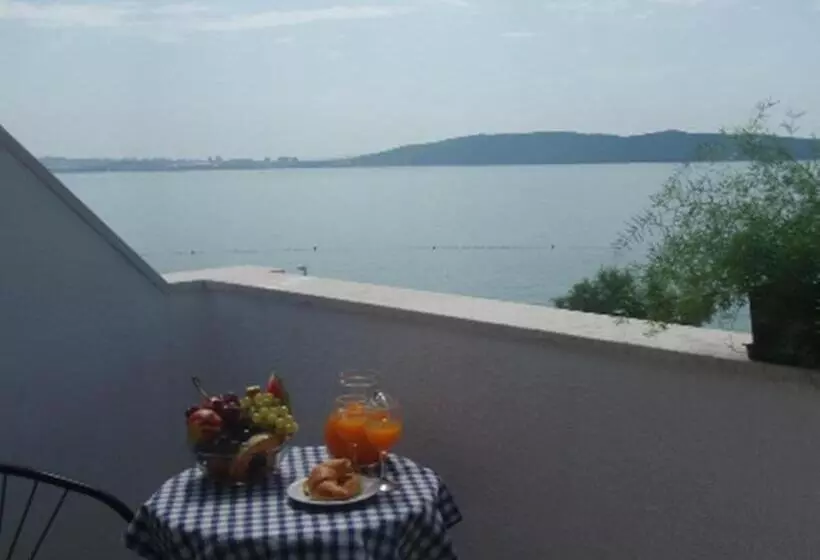 ホテル Ballet School