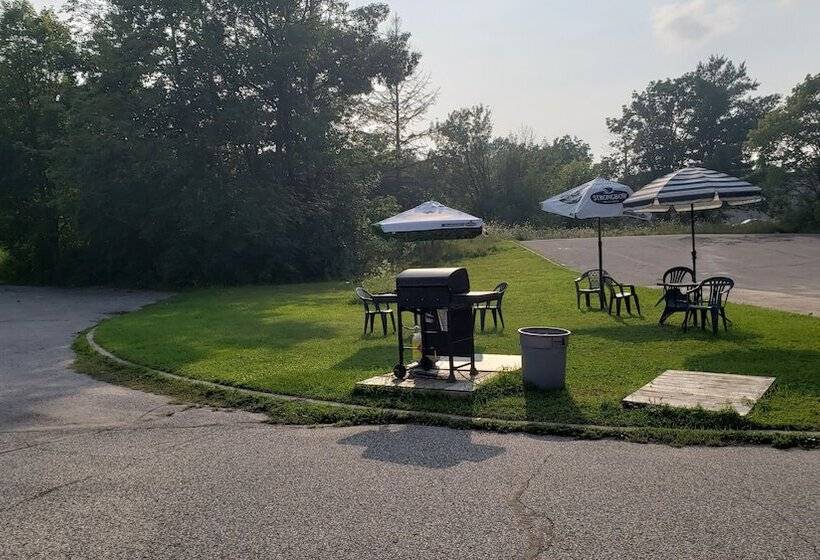 فندق Best Value Inn & Suites Parry Sound
