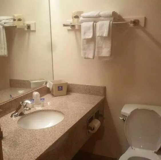 酒店 Best Value Inn & Suites Parry Sound