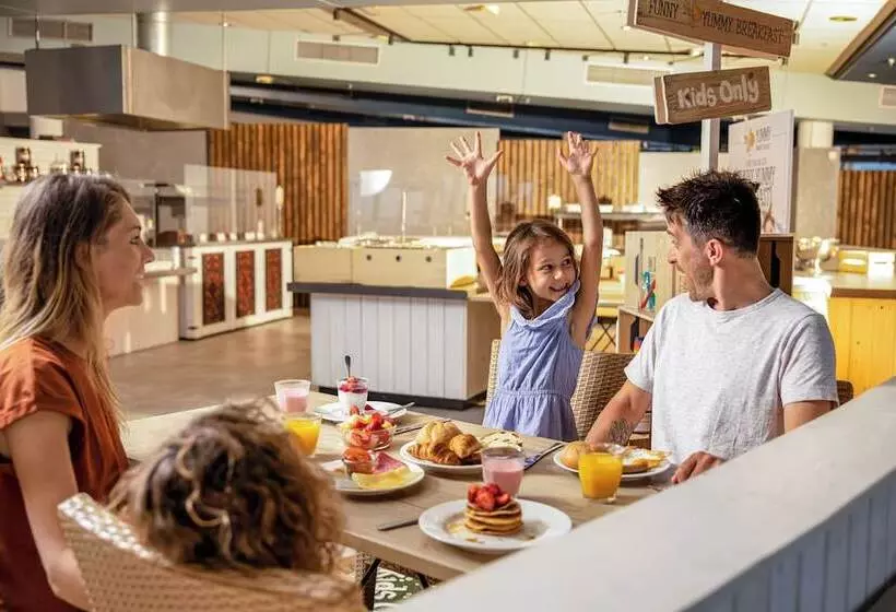 Hotel Center Parcs Zandvoort Beach