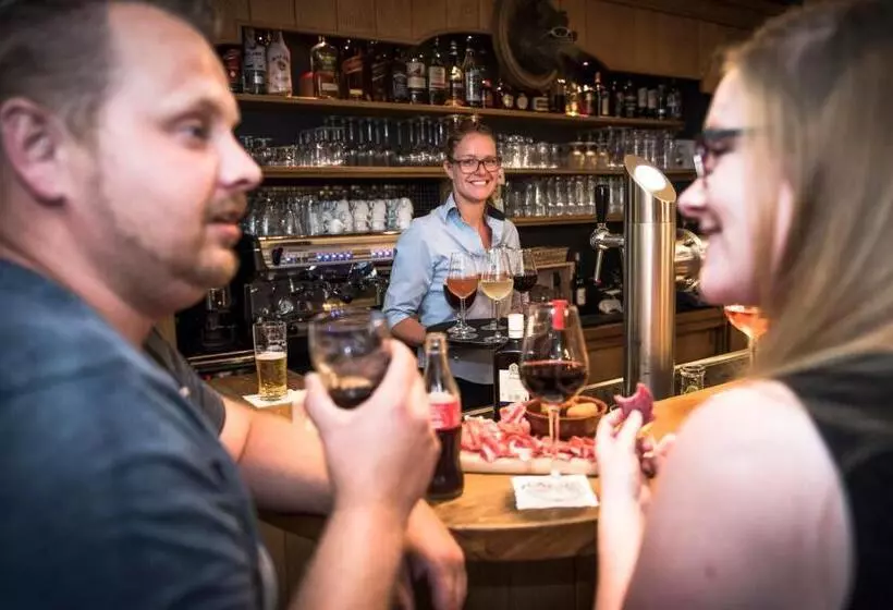 هتل De Kruishoeve