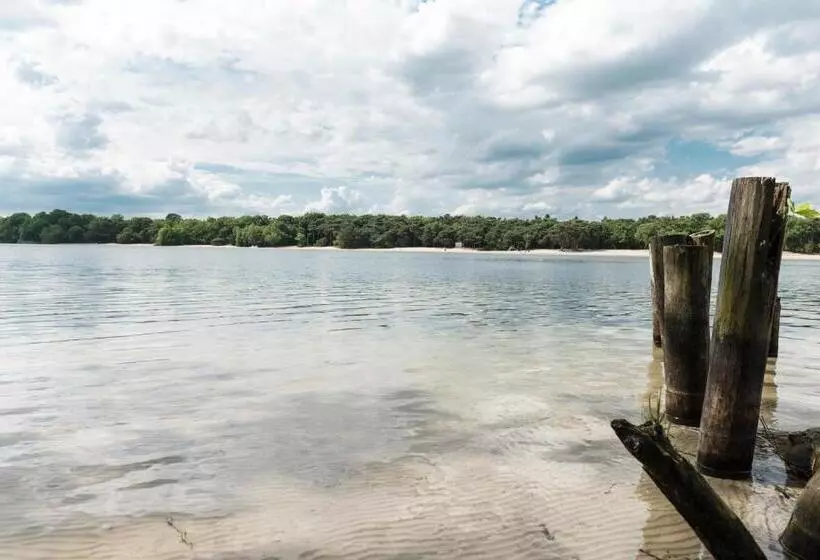 هتل De Kruishoeve