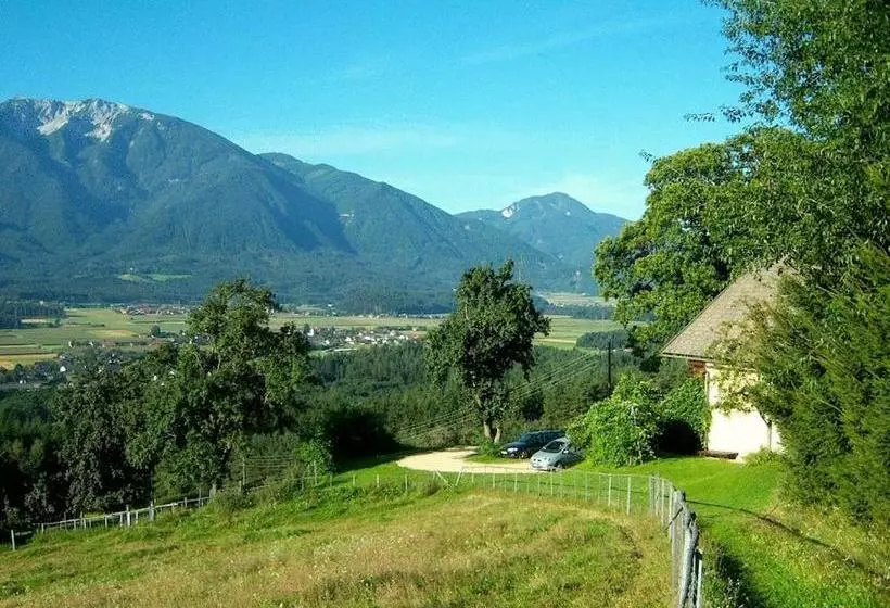 ホテル Ferienhaus Huber