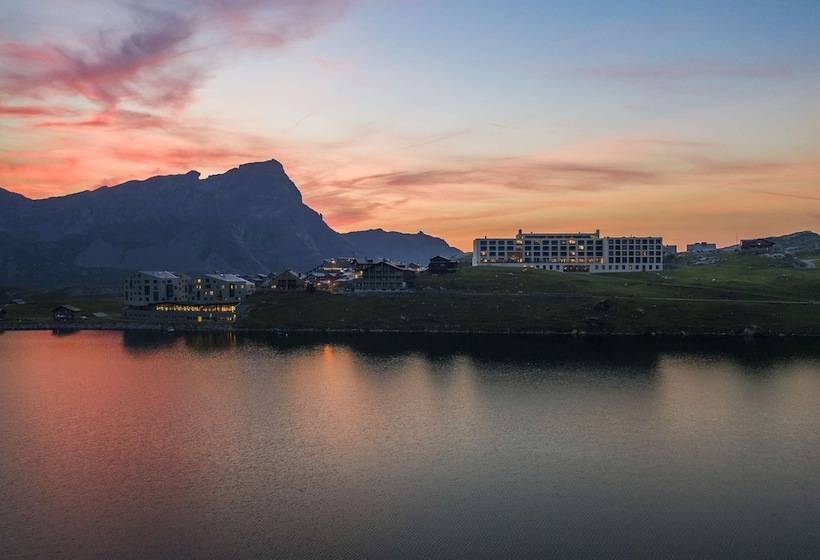 בית מלון כפרי Frutt Mountain Resort