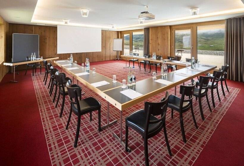 בית מלון כפרי Frutt Mountain Resort