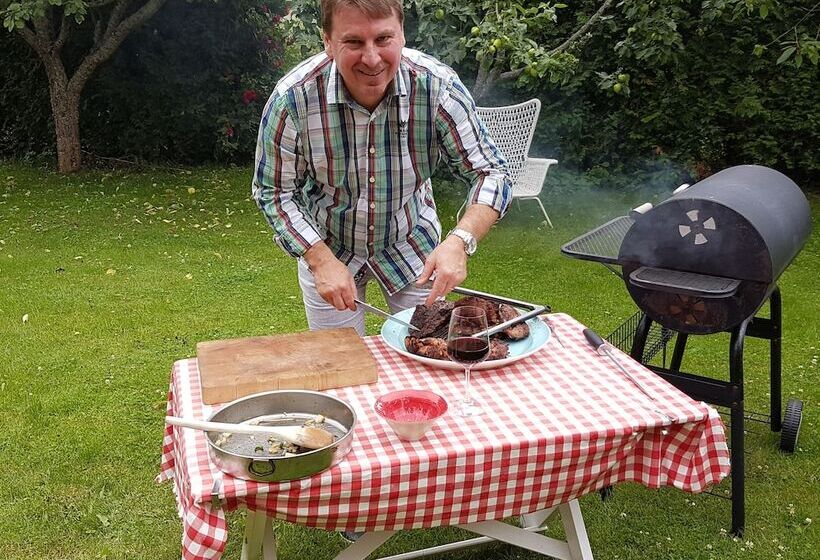 هتل Hem Till Gården Boutique