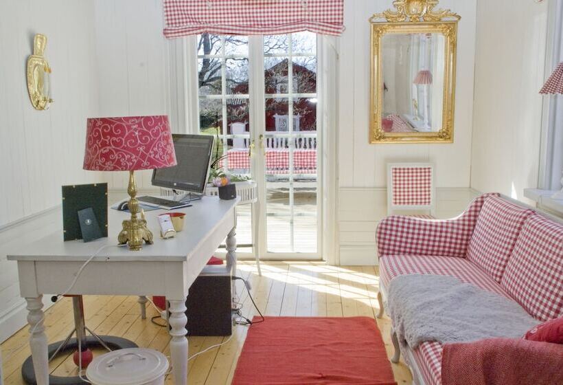 هتل Hem Till Gården Boutique