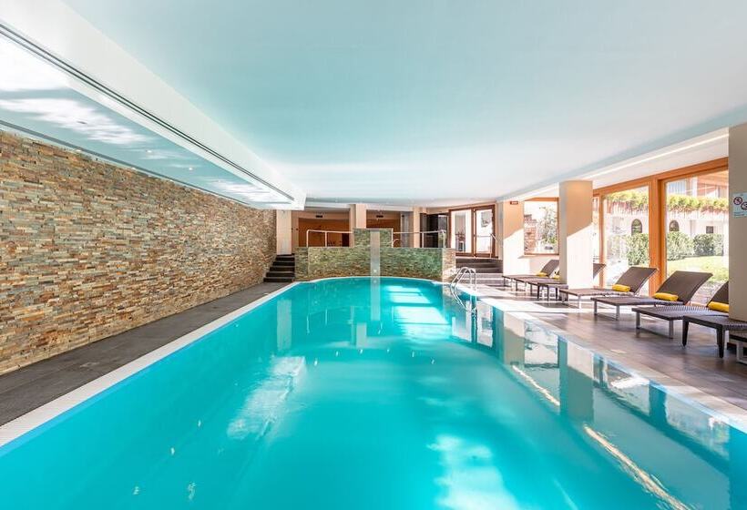 בית מלון כפרי La Perla