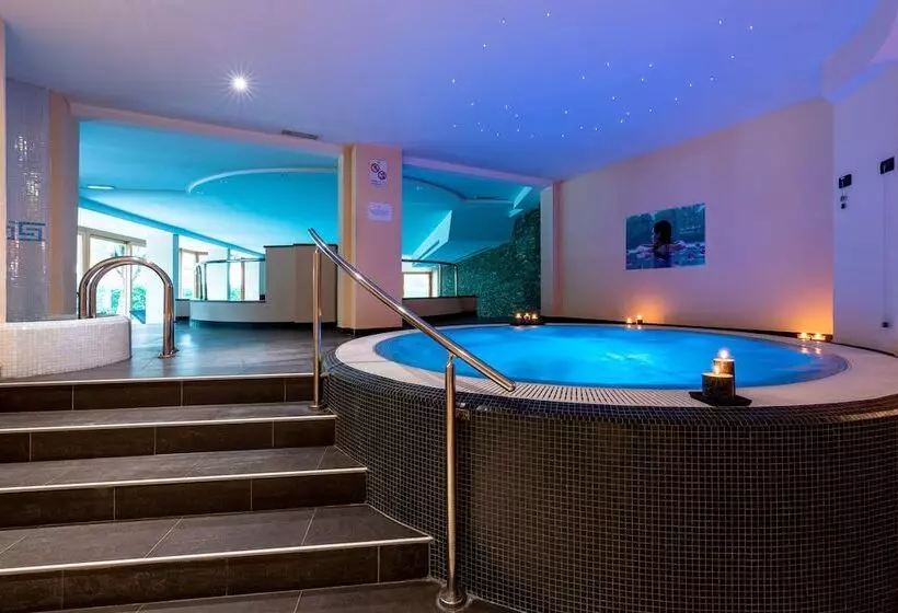 בית מלון כפרי La Perla