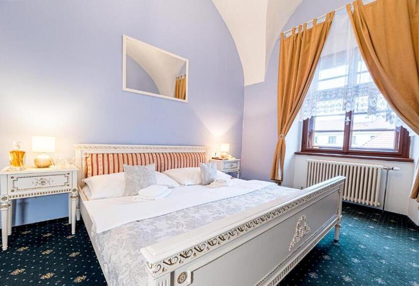 Hotelli Nové Adalbertinum