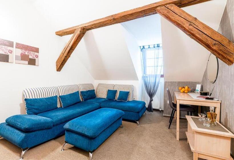 Hotelli Nové Adalbertinum