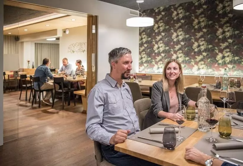 Отель Restaurant Rebstock