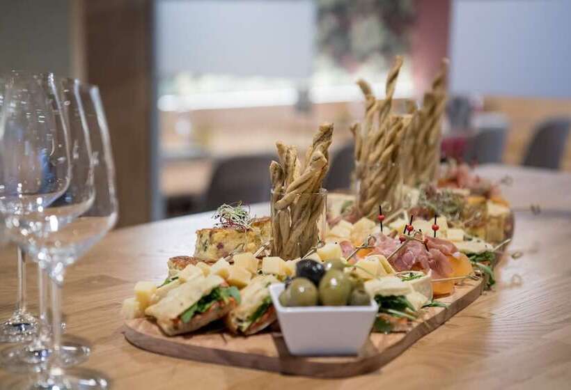 ホテル Restaurant Rebstock