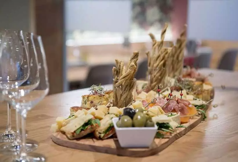 Отель Restaurant Rebstock