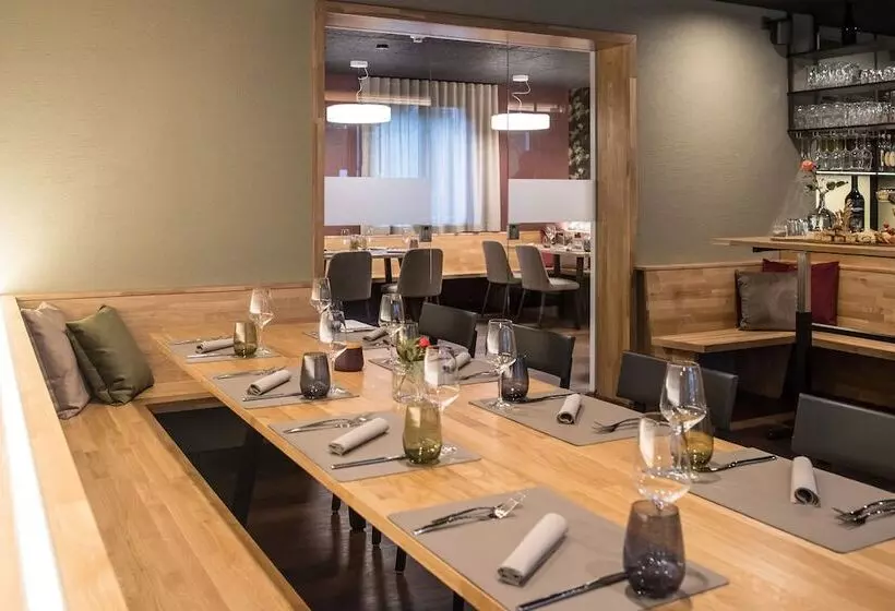 Отель Restaurant Rebstock