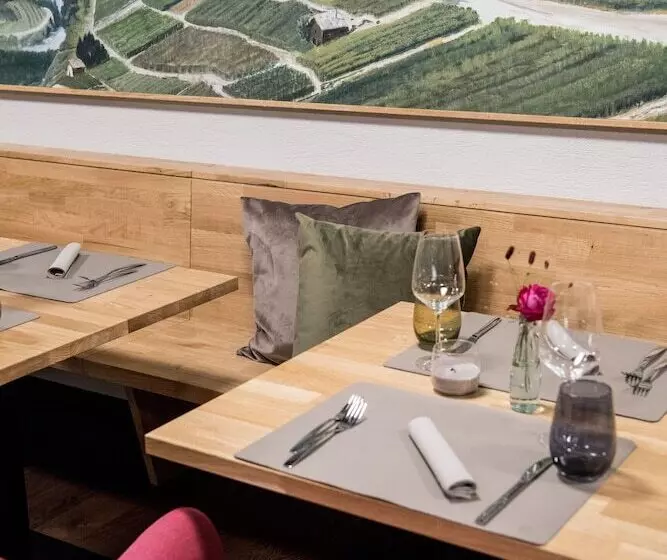 Отель Restaurant Rebstock