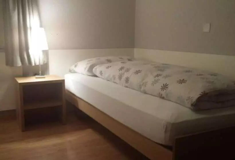 Отель Restaurant Rebstock