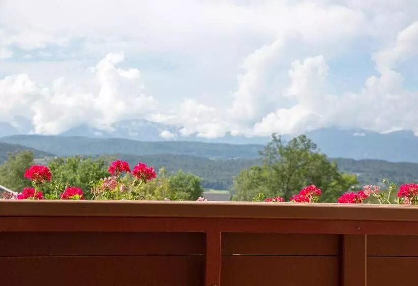 호텔 Restaurant Thadeushof