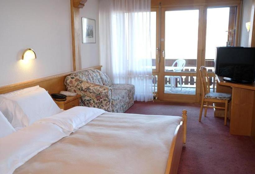 ホテル Restaurant Rothorn