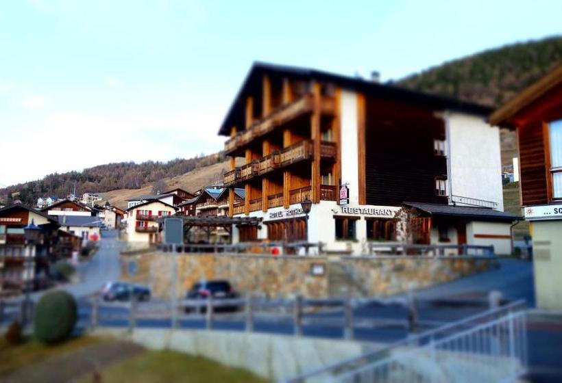 ホテル Restaurant Rothorn