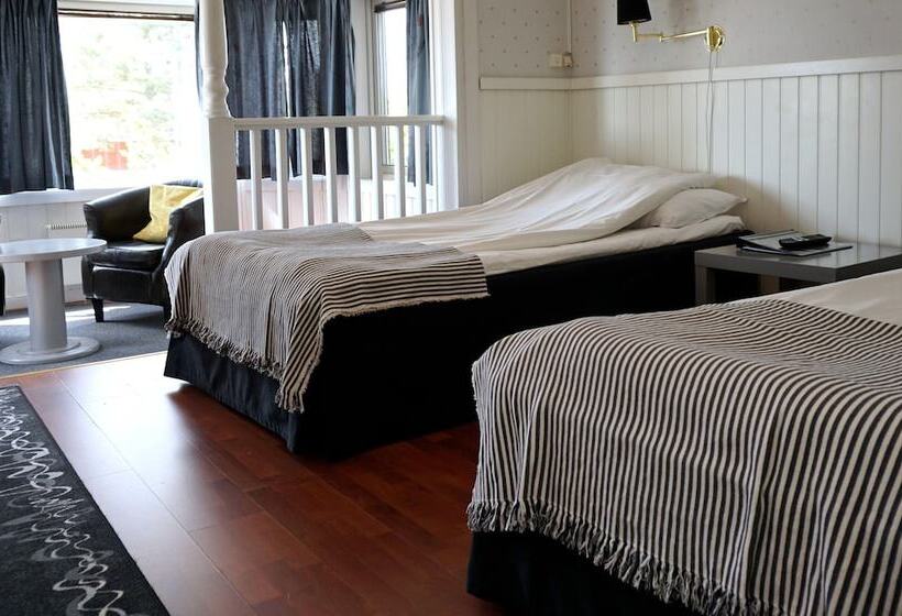 ホテル Dinners Mellerud