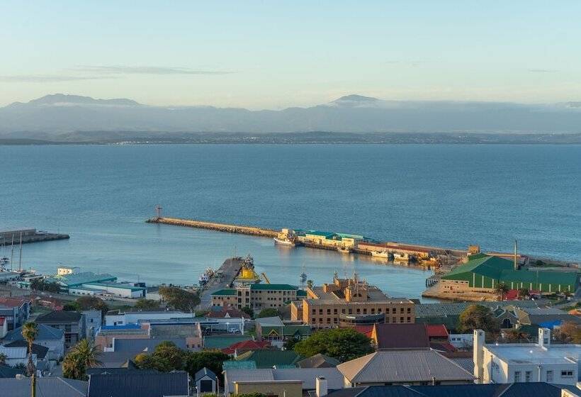 بنسيون Bartnique Guesthouse