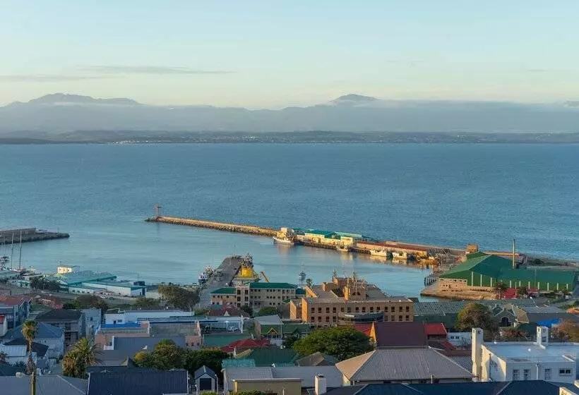 ペンション Bartnique Guesthouse