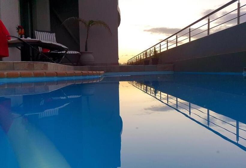 بنسيون Bartnique Guesthouse