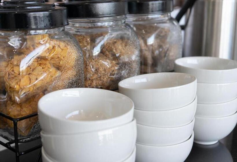 بنسيون Bartnique Guesthouse