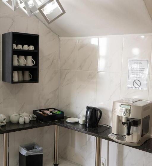 بنسيون Bartnique Guesthouse