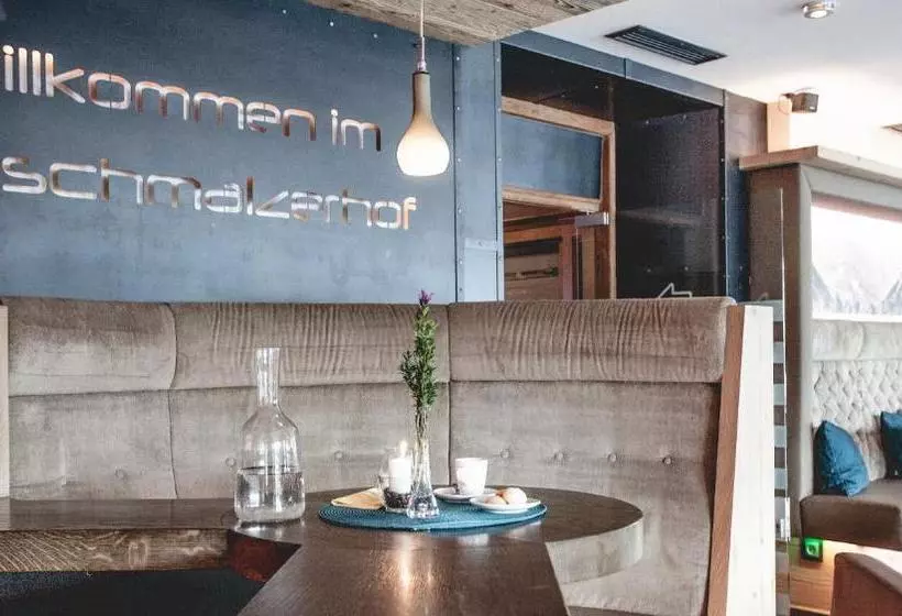 ペンション Gasthof Schmalzerhof