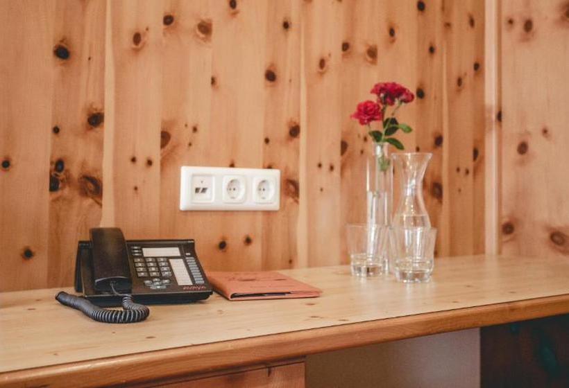 بنسيون Gasthof Schmalzerhof