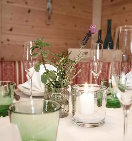 ペンション Gasthof Schmalzerhof