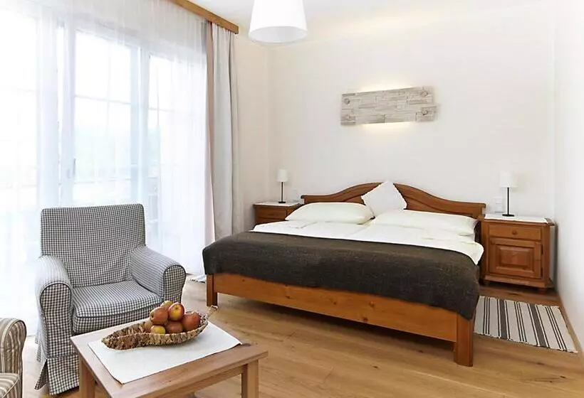 ペンション Krumbacherhof