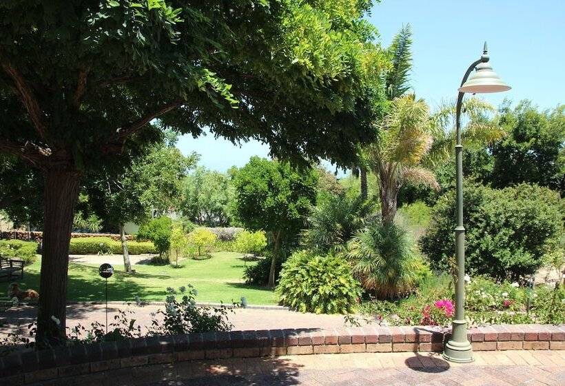 פנסיון Southern Cross Guesthouse