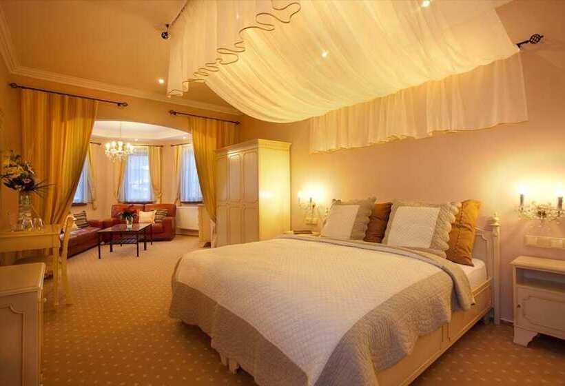 Wellness Hotel Zlatá Lípa