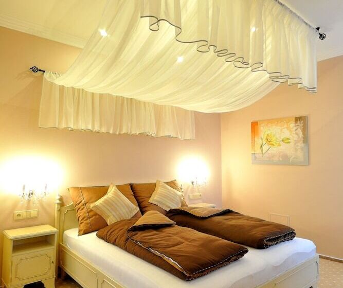 Wellness Hotel Zlatá Lípa