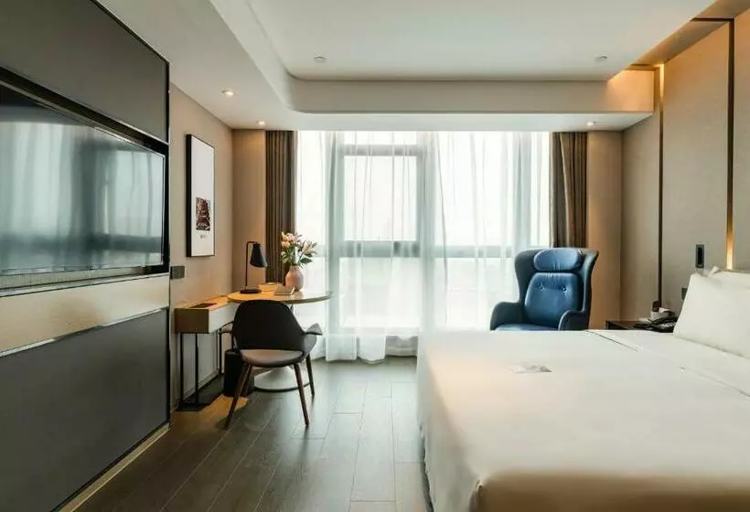 Atour Hotel Suzhou North High Speed Railway Station