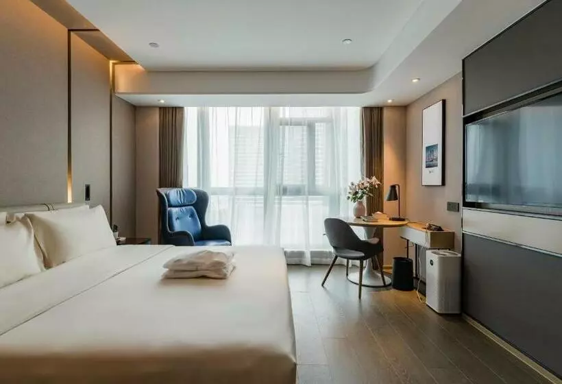 Atour Hotel Suzhou North High Speed Railway Station