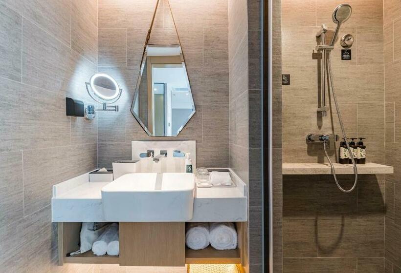 Atour Hotel Suzhou North High Speed Railway Station