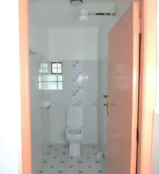 هتل Bustani