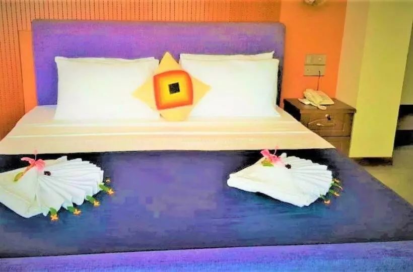 ホテル Sooriya Wessagiri Resort