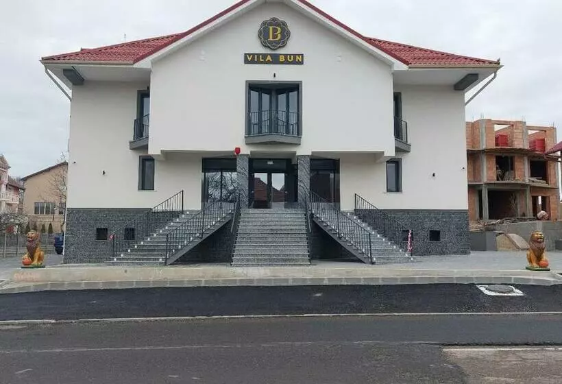 Hotelli Vila Bun